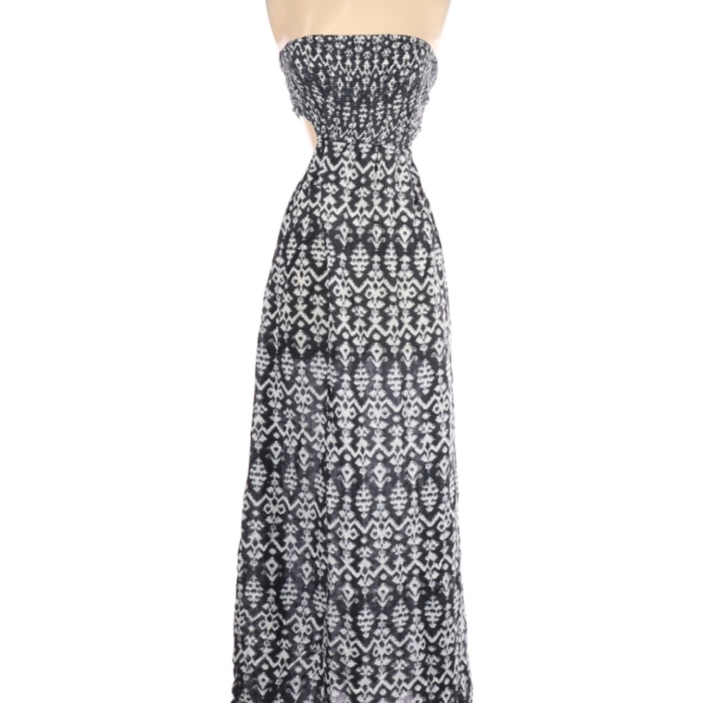 Forever 21 Unique Strapless Maxi Dress